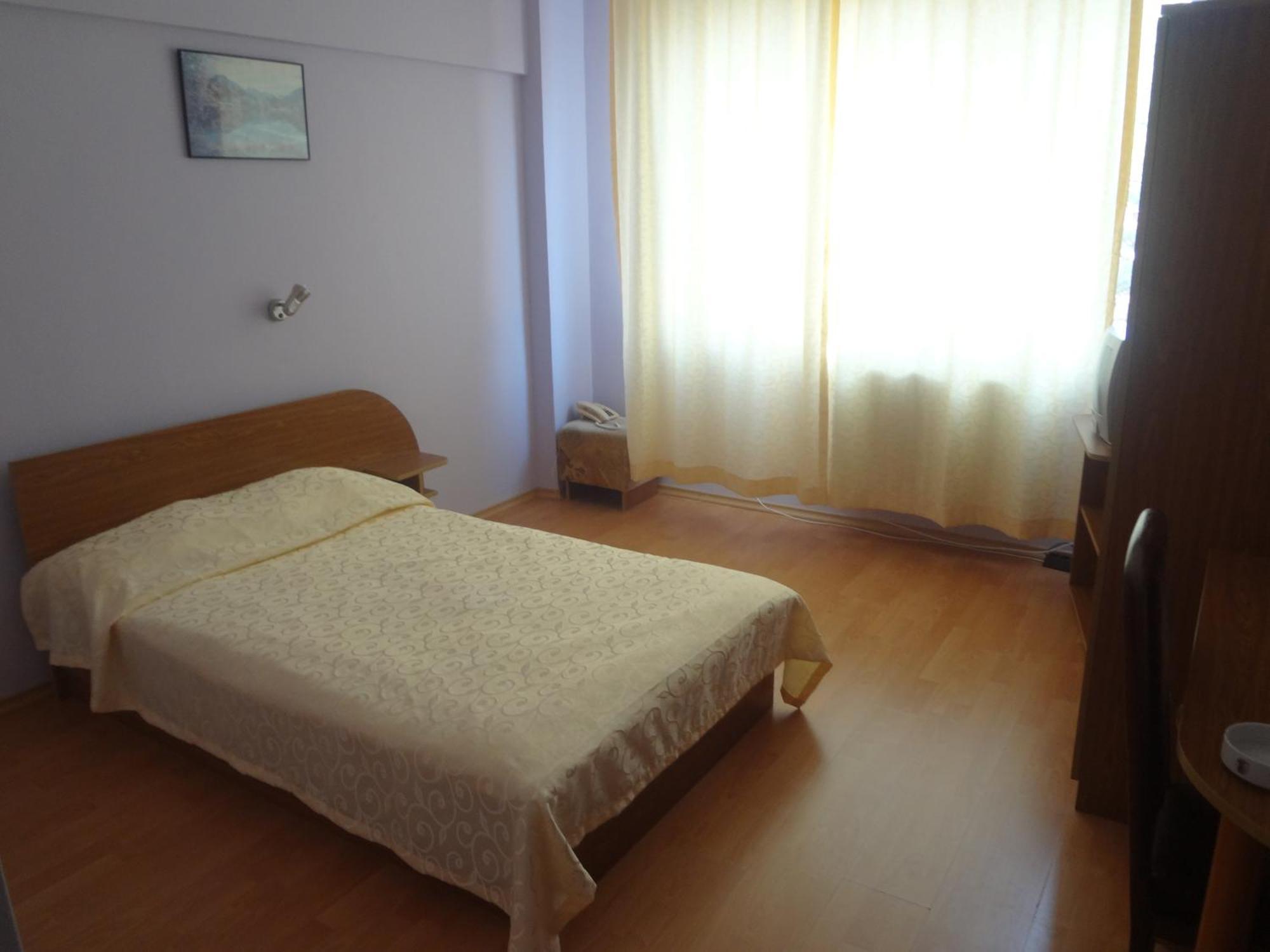 Paradise Hotel Madzharovo Phòng bức ảnh