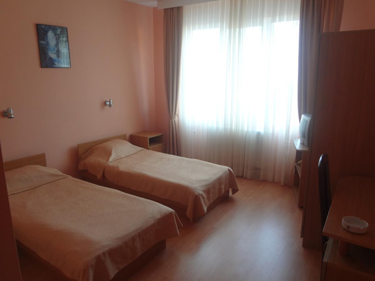 Paradise Hotel Madzharovo Phòng bức ảnh