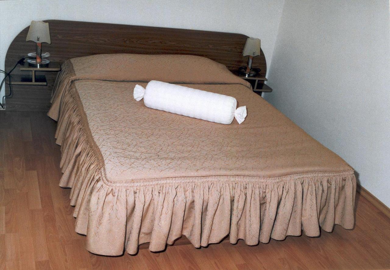 Paradise Hotel Madzharovo Phòng bức ảnh